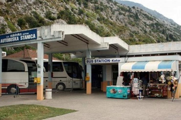 Autobuska stanica Kotor