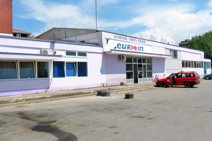 Stazione degli autobus Paracin